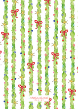 Load image into Gallery viewer, GLITZY GARLAND