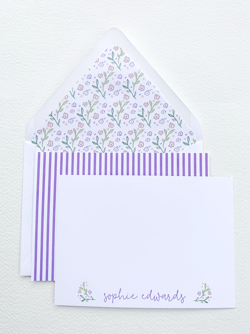 PURPLE POSIES STATIONERY SET WITH LINER